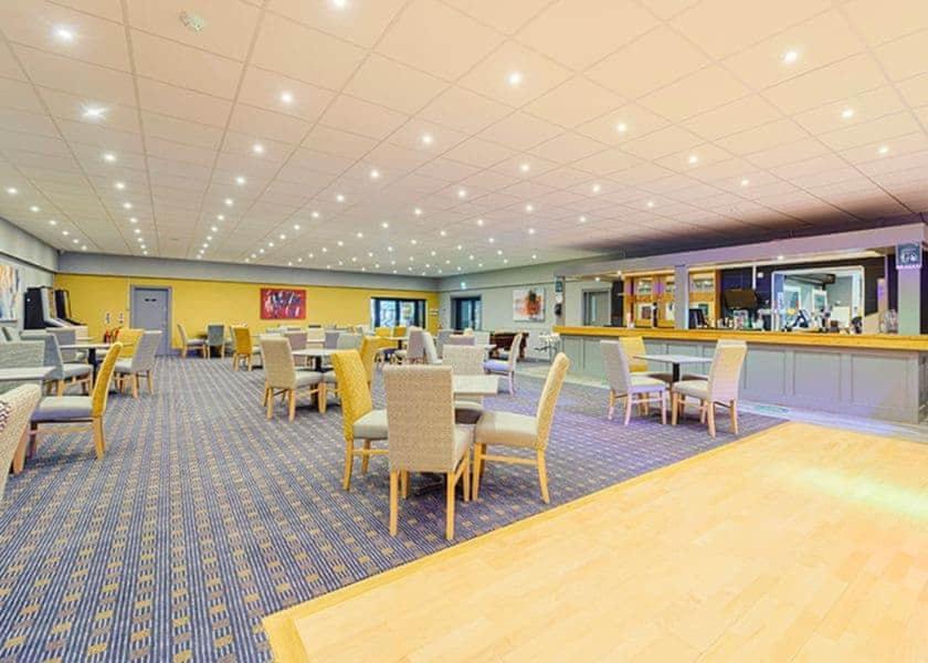 Viewfield Manor Leisure Park Hotel Springside Exterior photo