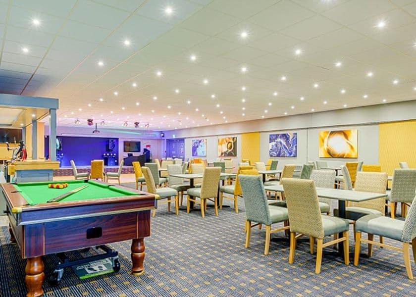 Viewfield Manor Leisure Park Hotel Springside Exterior photo